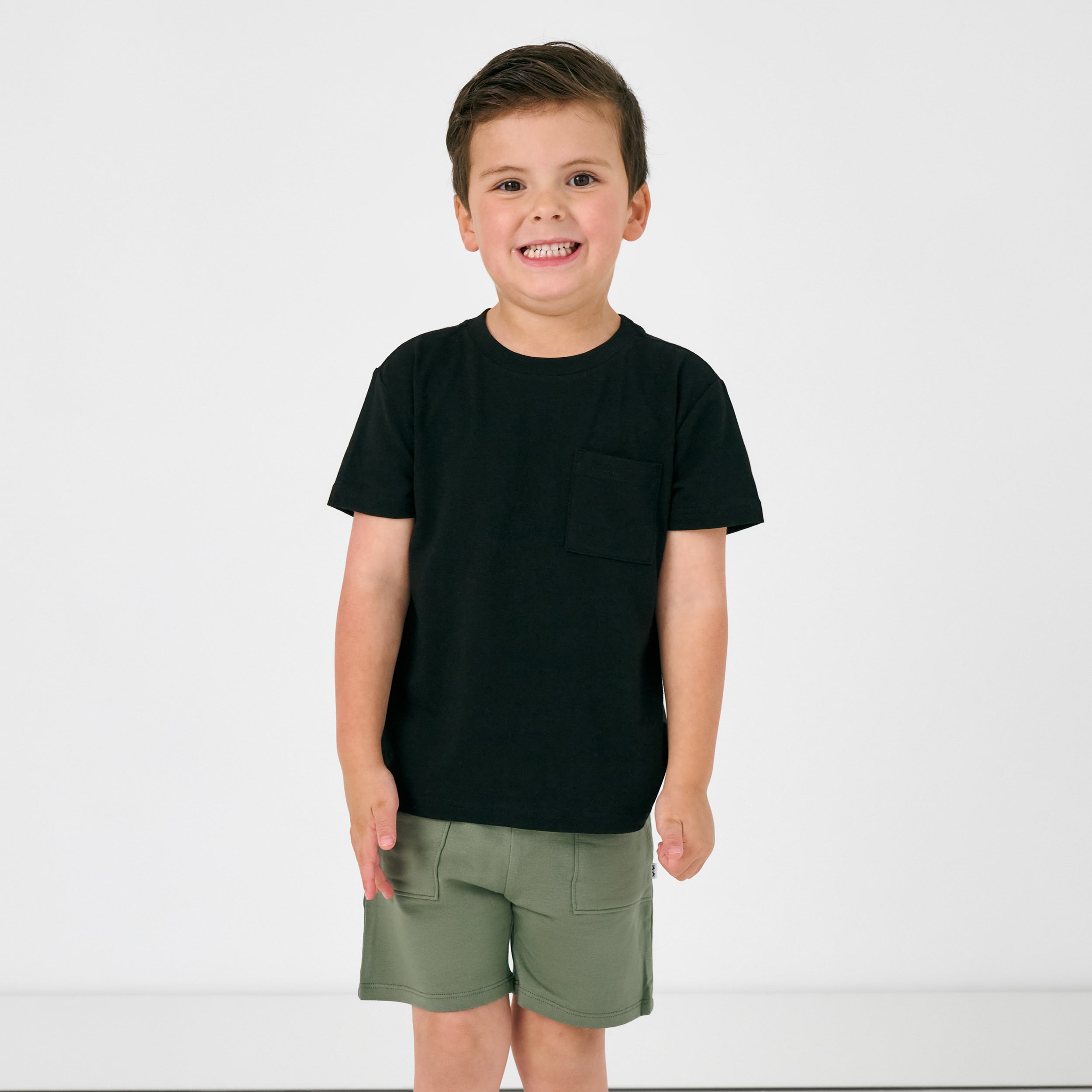 Black Short Sleeve Relaxed Pocket Tee