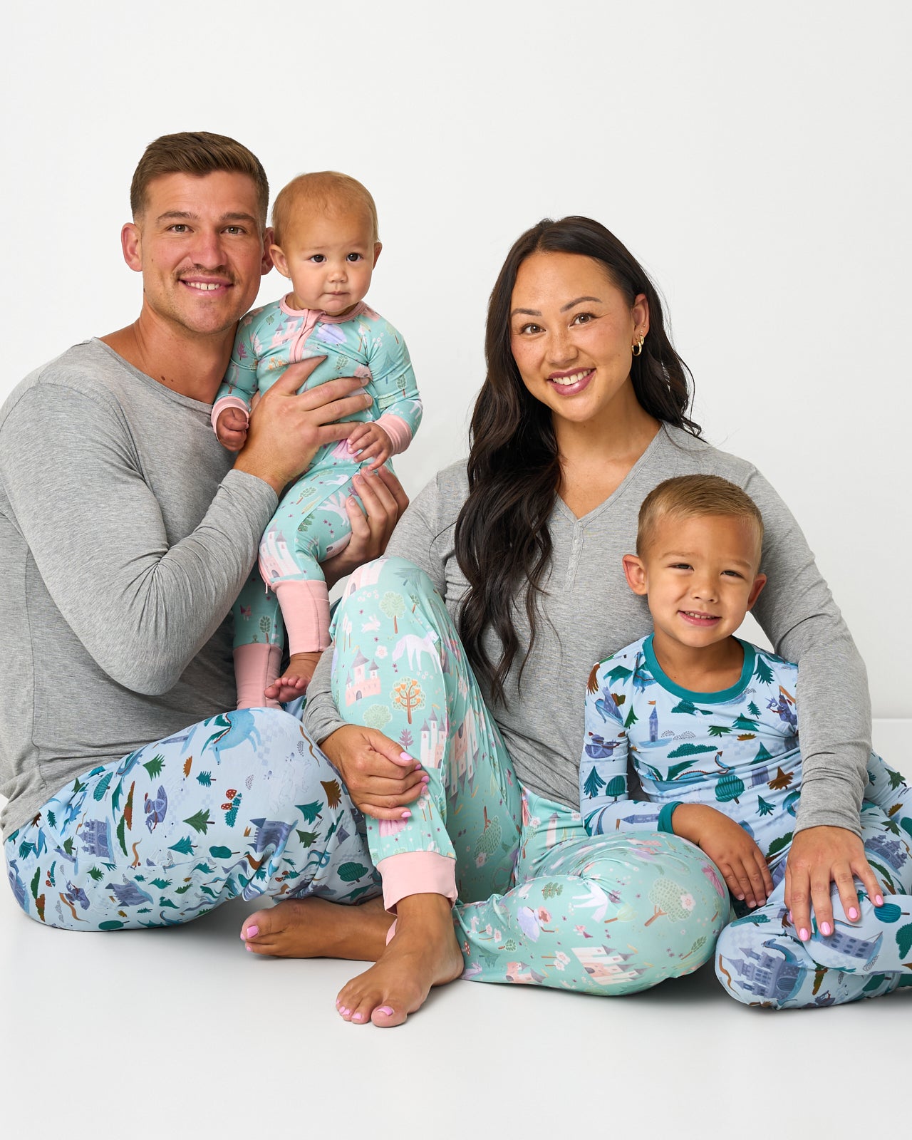Knight's Quest Men's Pajama Pants